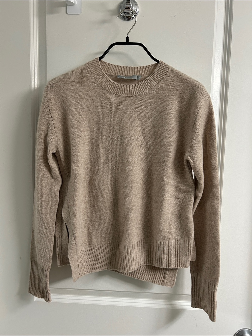 vince - asymmetrical cashmere sweater